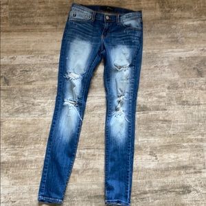 Kancan skinny jeans! Size 26.